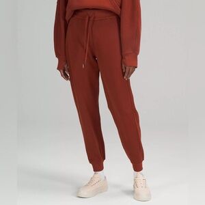 Lululemon Scuba High-Rise Jogger Date Brown Womens Size 0